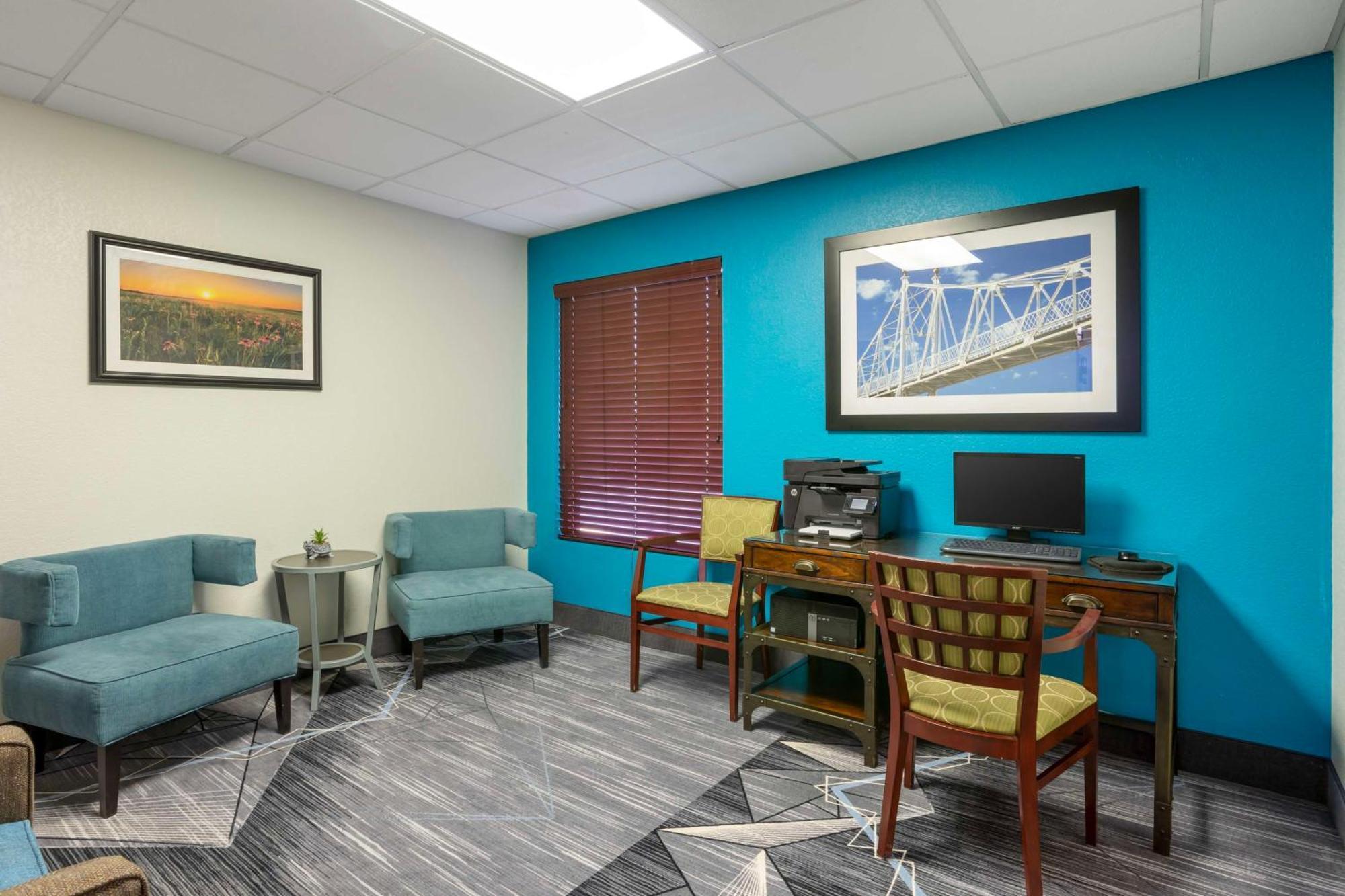 Best Western Plus Springfield Airport Inn Exterior foto